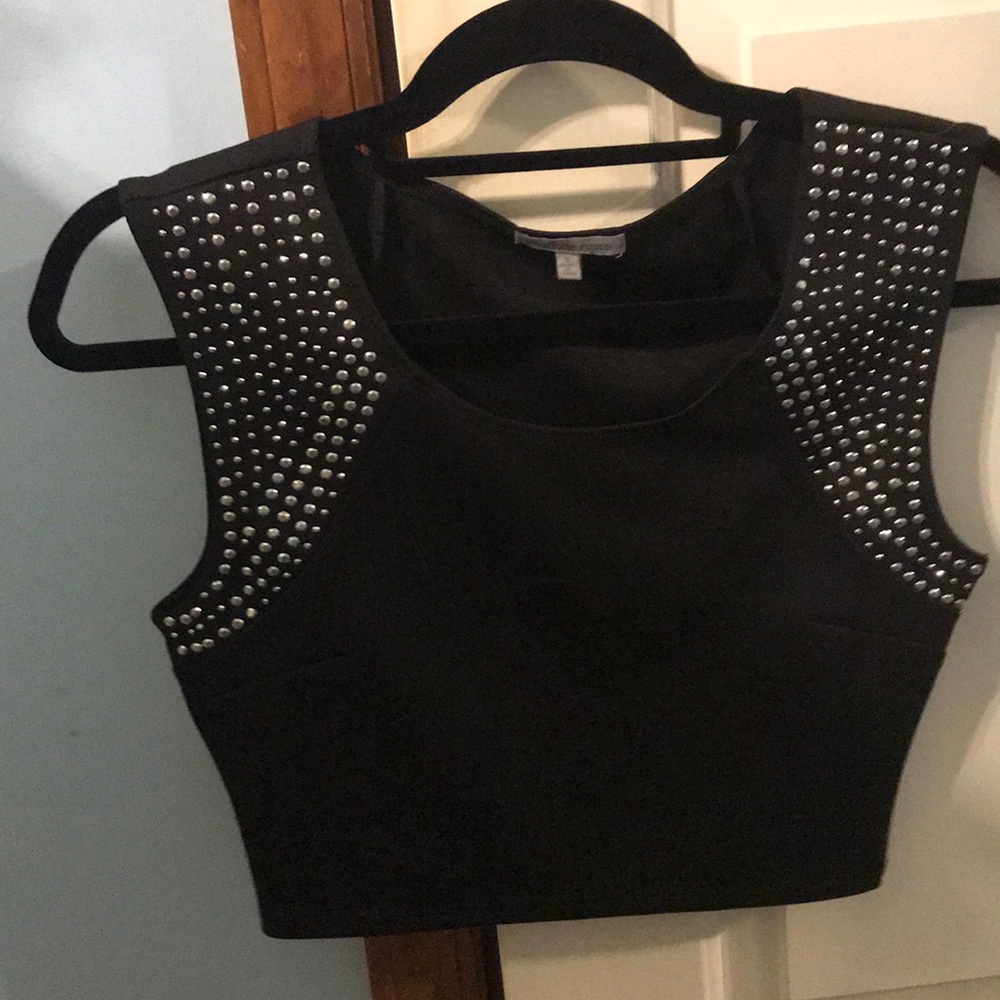 Black crop top